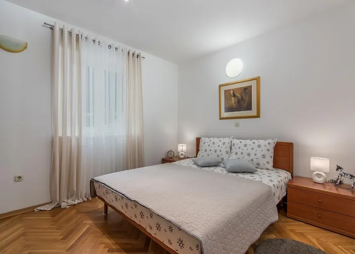 Apartman Amela *
